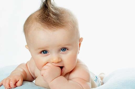 Mách mẹ một vài cách "cai" tật mút tay của bé 35 Mách mẹ một vài cách "cai" tật mút tay của bé 7