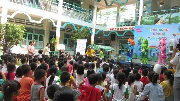 Mầm non Sơn Ca khởi động mùa hè cùng tiNi 36 Mầm non Sơn Ca khởi động mùa hè cùng tiNi 17