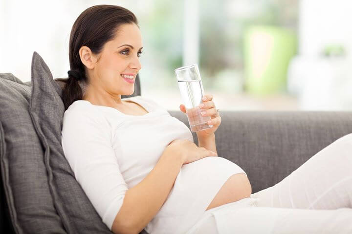 Mẹ bầu ốm nghén ảnh hưởng thế nào đến thai nhi? 7