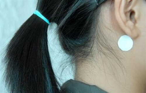 Mẹ dùng miếng dán chống say xe là hại con 34 miếng dán chống say xe
