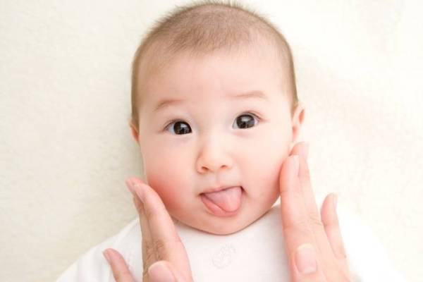 Mẹ ơi, trời nóng da bé khó chịu! 35 Mẹ ơi, trời nóng da bé khó chịu! 7