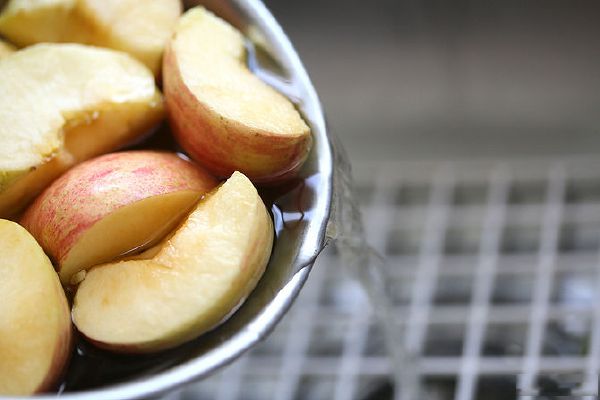 Mẹo hay giúp trái cây không bị thâm sau khi gọt vỏ 27