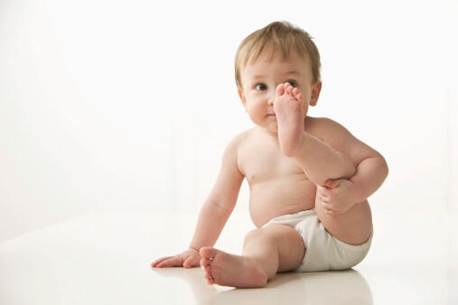 Mẹo hay "kéo dài" chân bé, nếu chẳng may bố mẹ "nấm lùn" 33 Mẹo hay "kéo dài" chân bé, nếu chẳng may bố mẹ "nấm lùn" 5