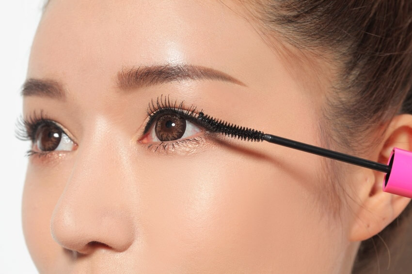 Mẹo khắc phục tình trạng rụng mi cho nàng thường xuyên chuốt mascara 36 chat-luong
