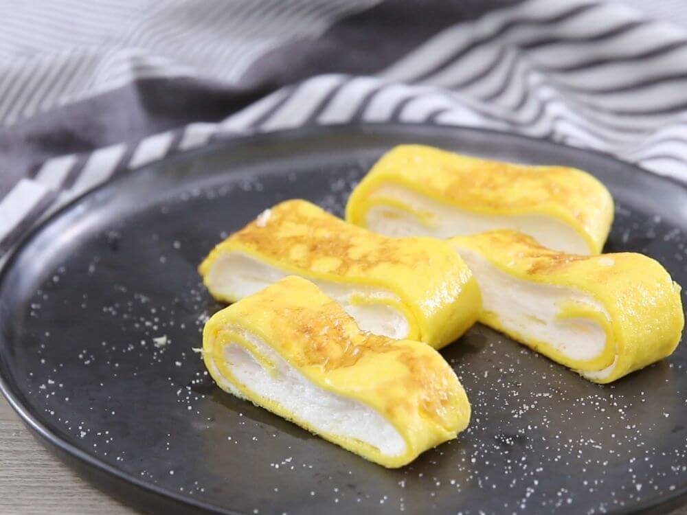Mẹo khéo làm món trứng cuộn 2 lớp trắng vàng đẹp mắt cho bé ngon cơm 44 Mẹo khéo làm món trứng cuộn 2 lớp trắng vàng đẹp mắt cho bé ngon cơm 18