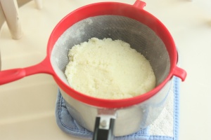 Mới lạ c&ugrave;ng s&uacute;p lơ nướng rưới ph&ocirc; mai