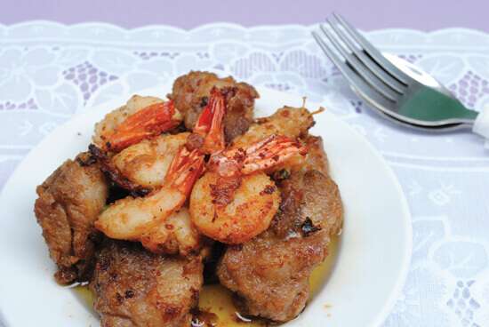 Tôm kho sườn nước dừa