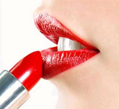 Mùa hè nhớ 4 điều này để trang điểm đẹp hơn 9