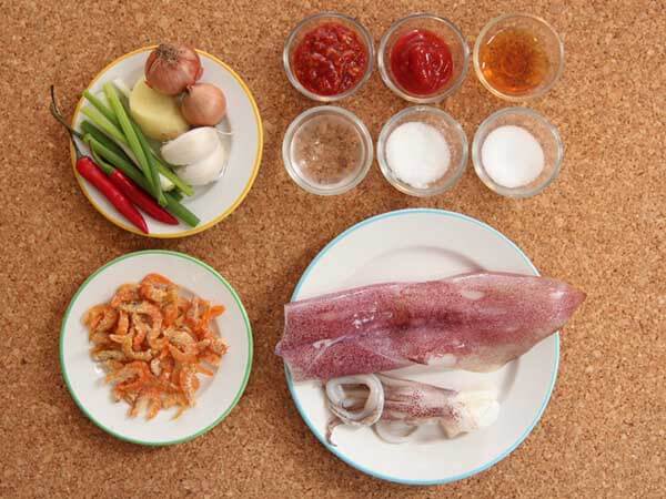 Mực sốt cay nồng cho bữa cơm chiều đượm vị 46 Mực sốt cay nồng cho bữa cơm chiều đượm vị 18