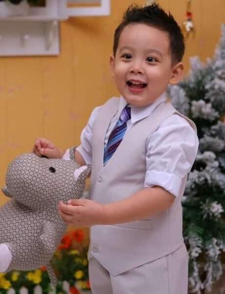 Ngắm nhìn những gương mặt nổi bật siêu mẫu nhí 2013 57 Ngắm nhìn những gương mặt nổi bật siêu mẫu nhí 2013 37