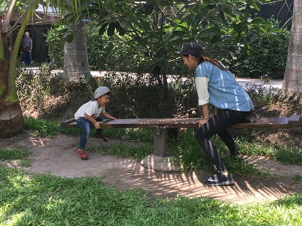 Ngắm nhìn vẻ đáng yêu của quý tử "mắt hí" con trai Diệp Bảo Ngọc 54 Ngắm nhìn vẻ đáng yêu của quý tử "mắt hí" con trai Diệp Bảo Ngọc 26