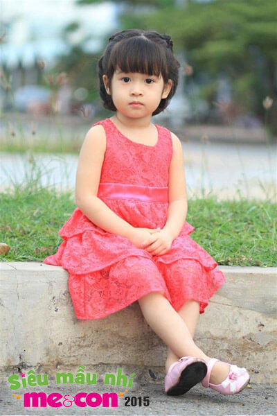 ngam-nhung-co-be-sieu-mau-nhi-sieu-dang-yeu