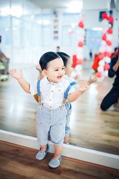 Ngất ngây trước vẻ đẹp của Kubi - con trai Phan Hiển và Khánh Thi 56 Ngất ngây trước vẻ đẹp của Kubi - con trai Phan Hiển và Khánh Thi 28