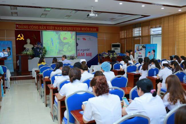 Ngày hội Những lưu ý cho người lần đầu làm mẹ đã có mặt tại Bệnh viện Phụ sản Hà Nội 45 hoi-thao