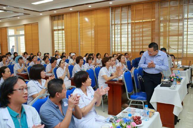 Ngày hội Những lưu ý cho người lần đầu làm mẹ đã có mặt tại Bệnh viện Phụ sản Hà Nội 47 hoi-thao
