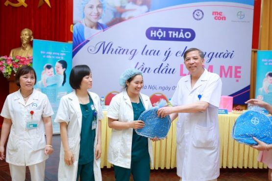 Ngày hội "Những lưu ý cho người lần đầu làm mẹ" gây nhiều ấn tượng ở Bệnh viện Phụ sản Trung ương 56 Ngày hội "Những lưu ý cho người lần đầu làm mẹ" gây nhiều ấn tượng ở Bệnh viện Phụ sản Trung ương 28