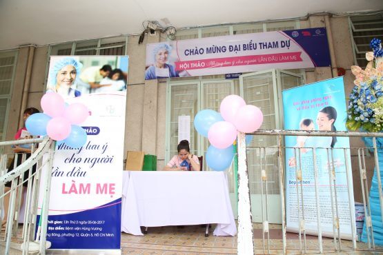 Ngày hội "những lưu ý cho người lần đầu làm mẹ" khép lại với nhiều ấn tượng khó quên 43 hoi-thao