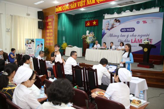 Ngày hội "những lưu ý cho người lần đầu làm mẹ" khép lại với nhiều ấn tượng khó quên 44 hoi-thao