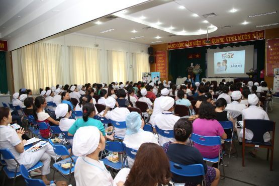 Ngày hội "những lưu ý cho người lần đầu làm mẹ" khép lại với nhiều ấn tượng khó quên 45 hoi-thao