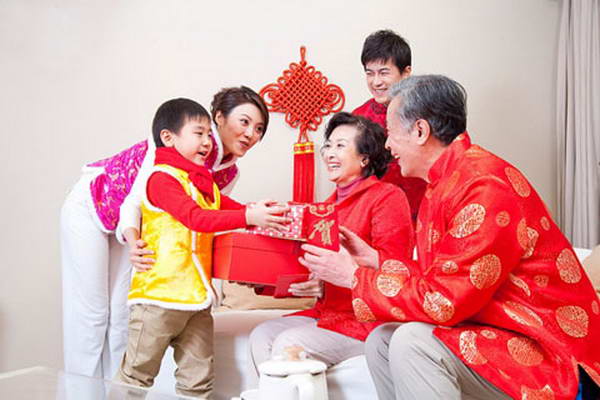 Ngày Tết phải kiêng kị 13 việc này để cả năm no ấm và sung túc 42 Ngày Tết phải kiêng kị 13 việc này để cả năm no ấm và sung túc 15