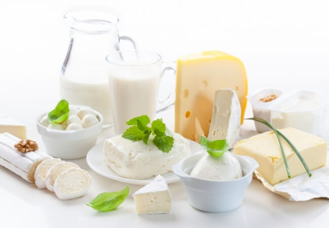 Ngoài sữa người bị loãng xương nên thường xuyên bổ sung thêm những thực phẩm này 37 sữa chua