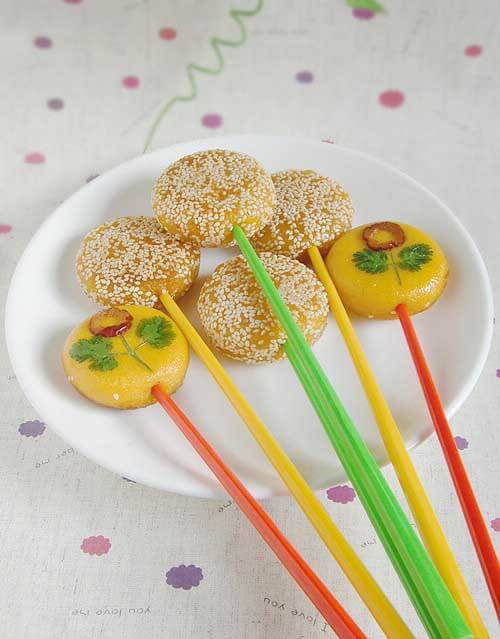 Ngon miệng, đẹp mắt với hai món bánh bí đỏ dễ làm 58 Ngon miệng, đẹp mắt với hai món bánh bí đỏ dễ làm 32