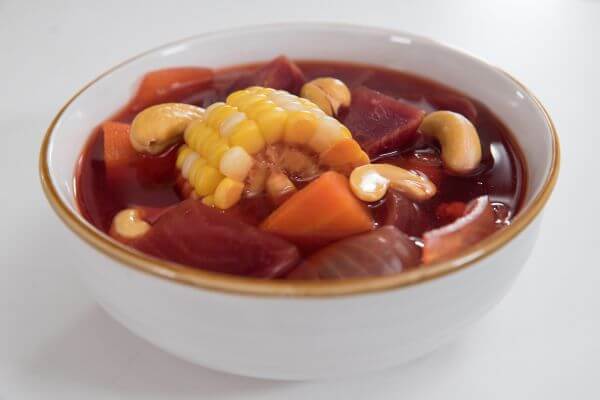 Ngọt mát, bổ dưỡng với canh củ dền nấu hạt điều 21