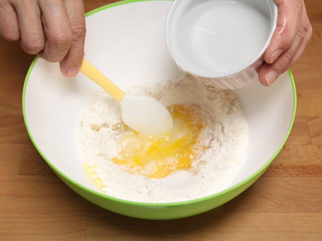 bánh hạt dẻ cười1