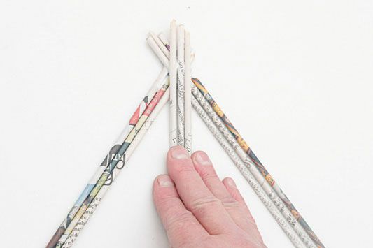 Nhà cửa gọn gàng nhờ giỏ đựng phong cách từ giấy báo cũ 105