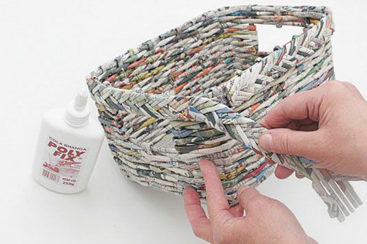 Nhà cửa gọn gàng nhờ giỏ đựng phong cách từ giấy báo cũ 108