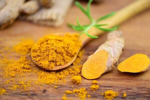 Nhiều công dụng chăm sóc tóc khỏe đẹp, óng mượt từ nghệ 6
