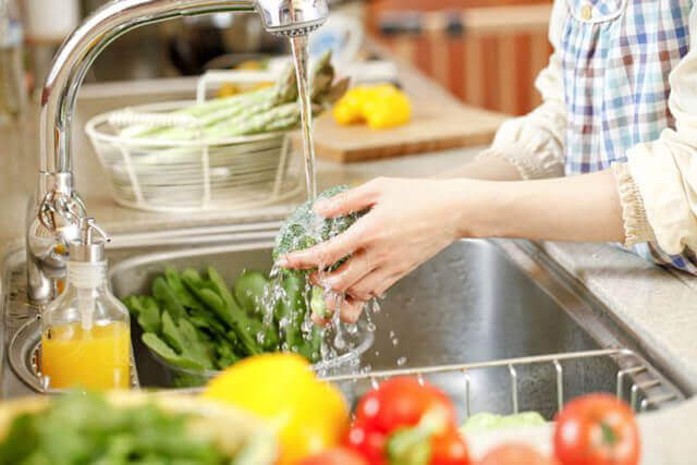 Nhiều mẹo hay để gia đình có bữa ăn lành mạnh mỗi ngày 37 rua-sach