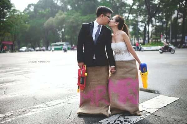 Những bộ ảnh cưới độc, lạ của giới trẻ Việt 115 Những bộ ảnh cưới độc, lạ của giới trẻ Việt 87