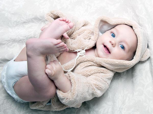 Những cách hạ sốt nhanh cho bé trong vòng 5 phút 35 Quần áo rộng