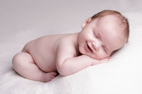 Những điều bố mẹ nhất định phải làm cùng con mỗi ngày 10
