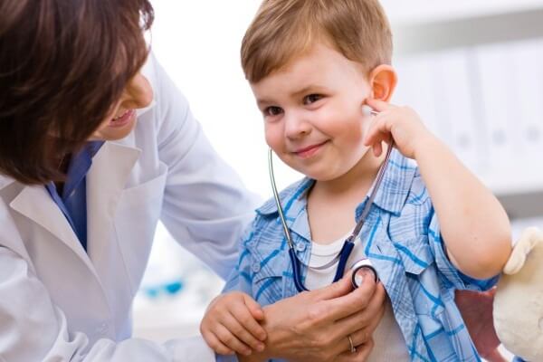 Những điều cần lưu ý khi chọn bác sĩ nhi cho con 8