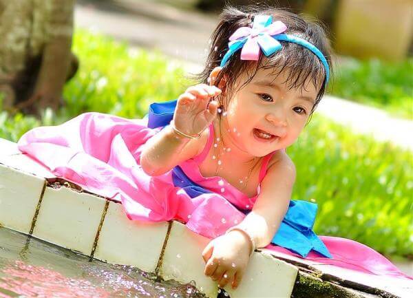 Những điều mẹ phải biết khi tập bơi cho bé 34 Những điều mẹ phải biết khi tập bơi cho bé 6