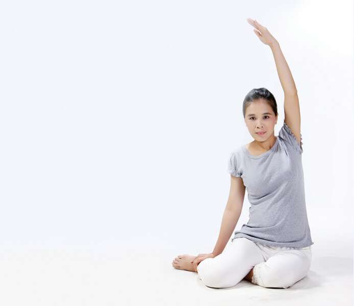 Những động tác tập yoga cơ bản khi mang thai 53 nhung-dong-tac-tap-yoga-co-ban-khi-mang-thai 4