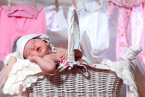 Những lưu ý cho mẹ bầu khi sắm đồ sơ sinh đón con yêu chào đời 37 sinh-con