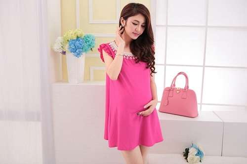Những mẫu váy khiến mẹ bầu "phải lòng" 52 Những mẫu váy khiến mẹ bầu "phải lòng" 15