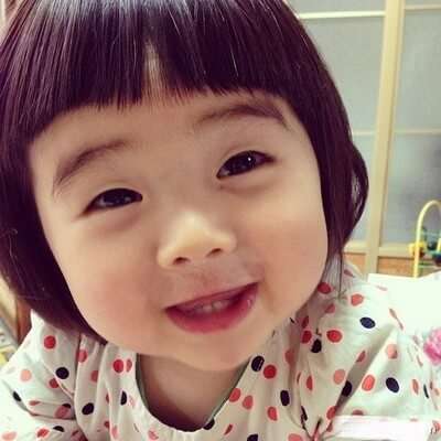 Những "thiên thần nhí" siêu đáng yêu khi chụp hình 33