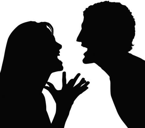 Những việc bố mẹ tuyệt đối không nên làm trước mặt con 35 Những việc bố mẹ tuyệt đối không nên làm trước mặt con 7