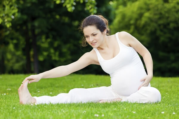 Nói lời “tạm biệt” với chuột rút trong thai kỳ chỉ bằng những mẹo này 7