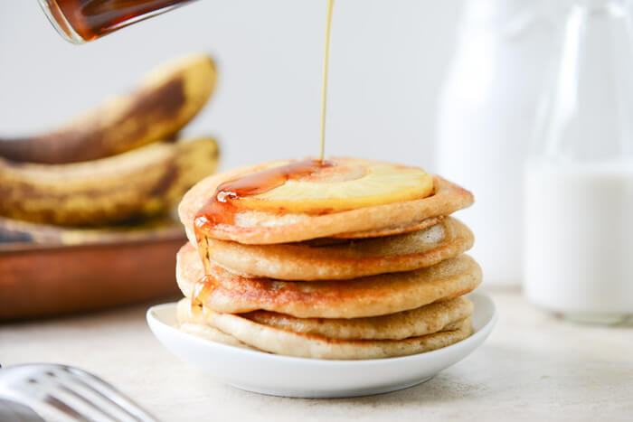 Nóng hổi bánh pancake chuối cho bữa sáng thật đủ chất 47 Nóng hổi bánh pancake chuối cho bữa sáng thật đủ chất 19