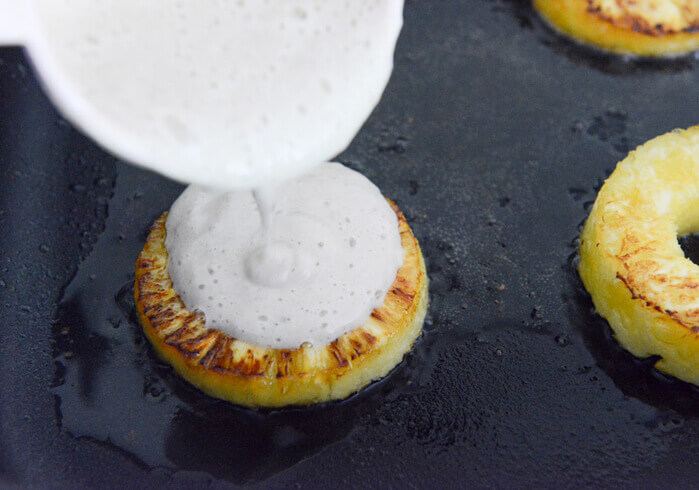 Nóng hổi bánh pancake chuối cho bữa sáng thật đủ chất 52 Nóng hổi bánh pancake chuối cho bữa sáng thật đủ chất 24