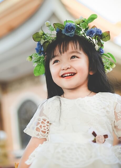 Nụ cười hồn nhiên của "thiên sứ áo trắng" 3 tuổi gây sốt cộng đồng mạng 50 nu-cuoi-hon-nhien-cua-thien-su-ao-trang-3-tuoi-gay-sot-cong-dong-mang