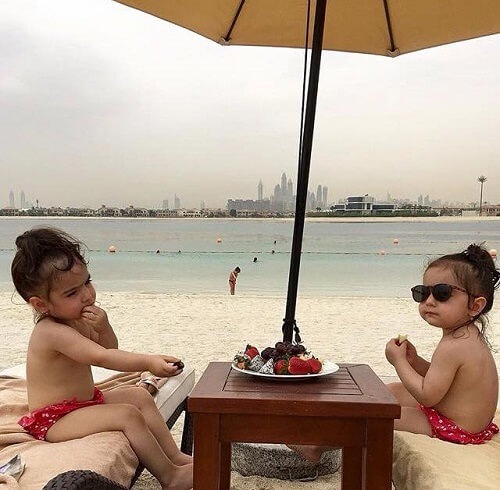 Phát cuồng trước vẻ đẹp của cặp chị em song sinh người Nga 51 Phát cuồng trước vẻ đẹp của cặp chị em song sinh người Nga 23