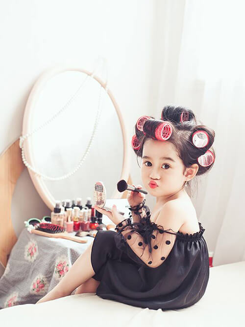 Phiên bản nhí Audrey Hepburn ở Nghệ An khiến các mẹ mê mẩn 55 Phiên bản nhí Audrey Hepburn ở Nghệ An khiến các mẹ mê mẩn 27
