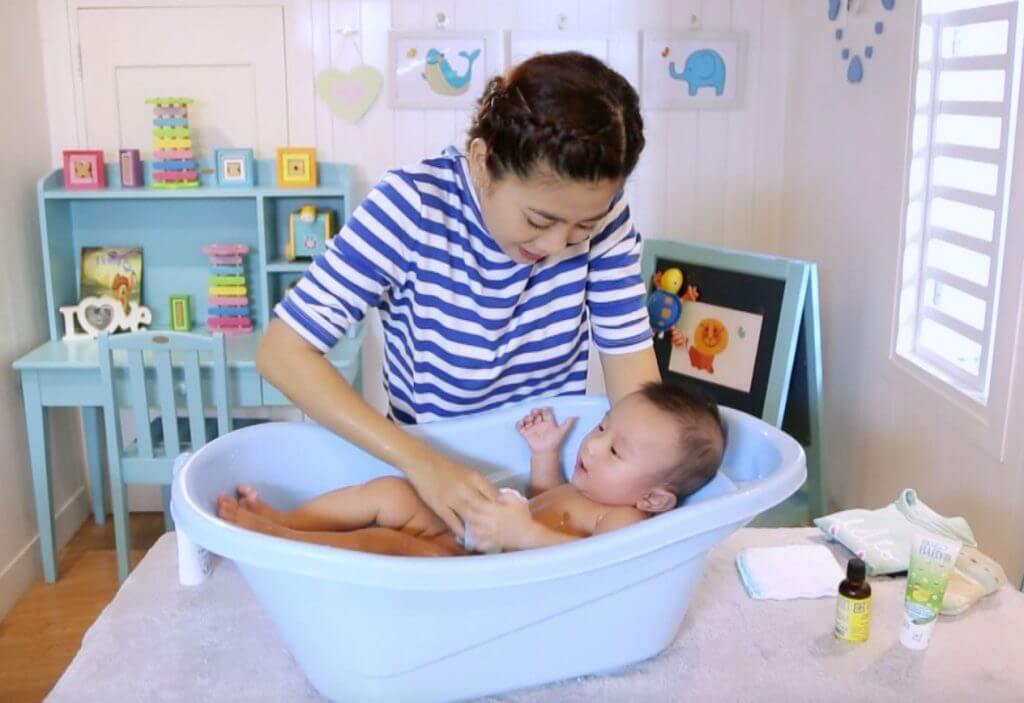 Phòng bệnh cho trẻ trong mùa nóng 6