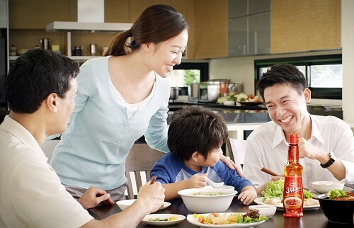 Phụ nữ dù có bận rộn đến đâu cũng đừng để... bếp núc lạnh tanh 36 bua-com-gia-dinh